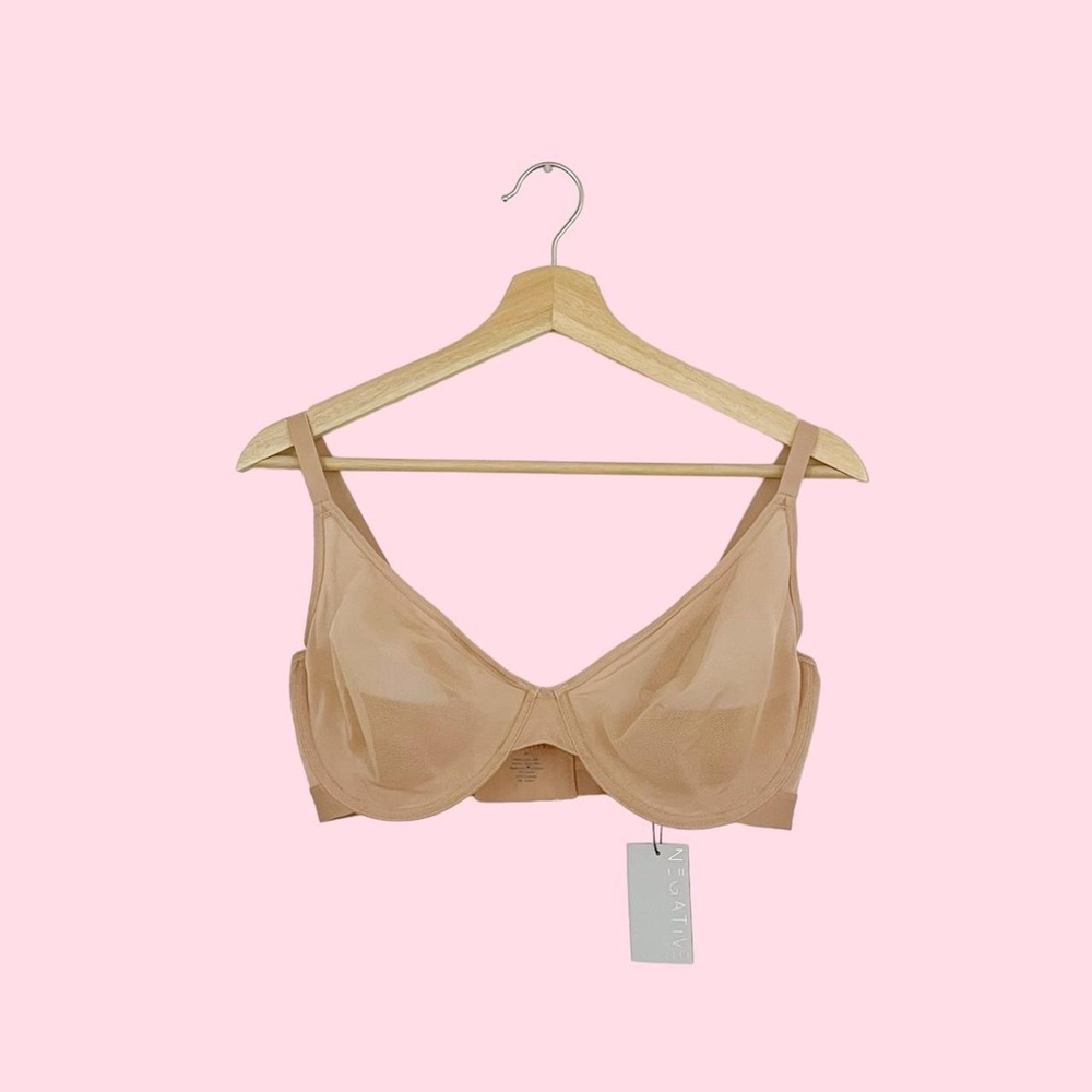 NWT NEGATIVE SIEVE DEMI BRA BUFF 38D